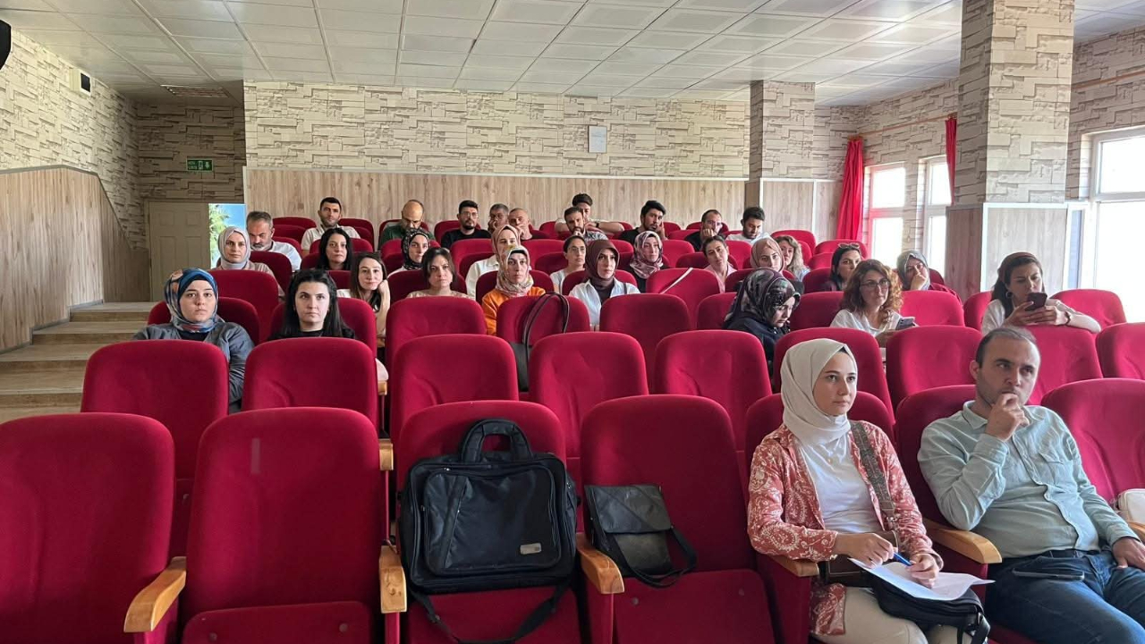Bolvadin İlçesinde Rehberlik Hizmetleri Artırılacak