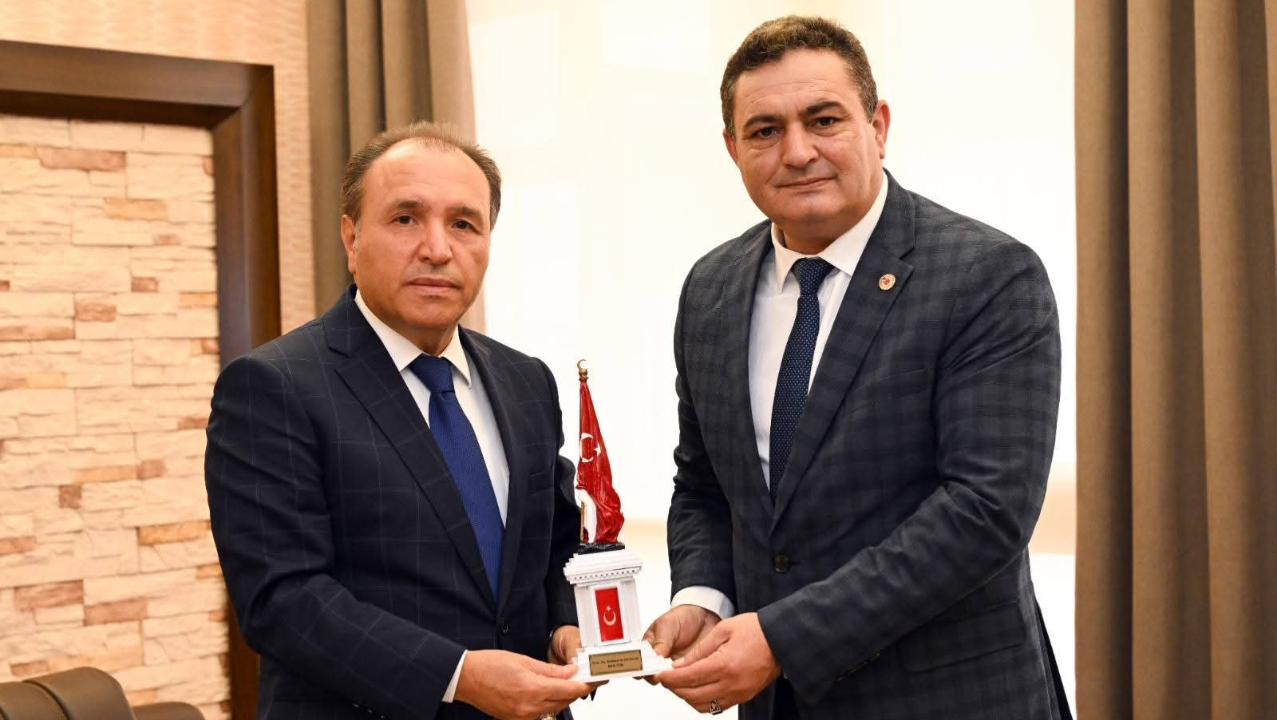 Çobanlar Heyetinden Afyon Kocatepe Üniversitesi'ne Çıkarma