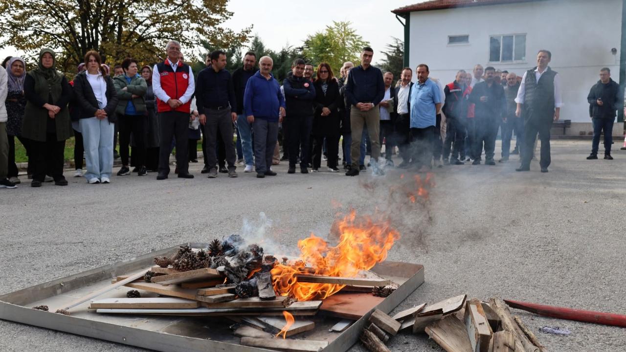 Afyonkarahisar'da 150 Personel Acil Toplanma Alanında Yerini Aldı