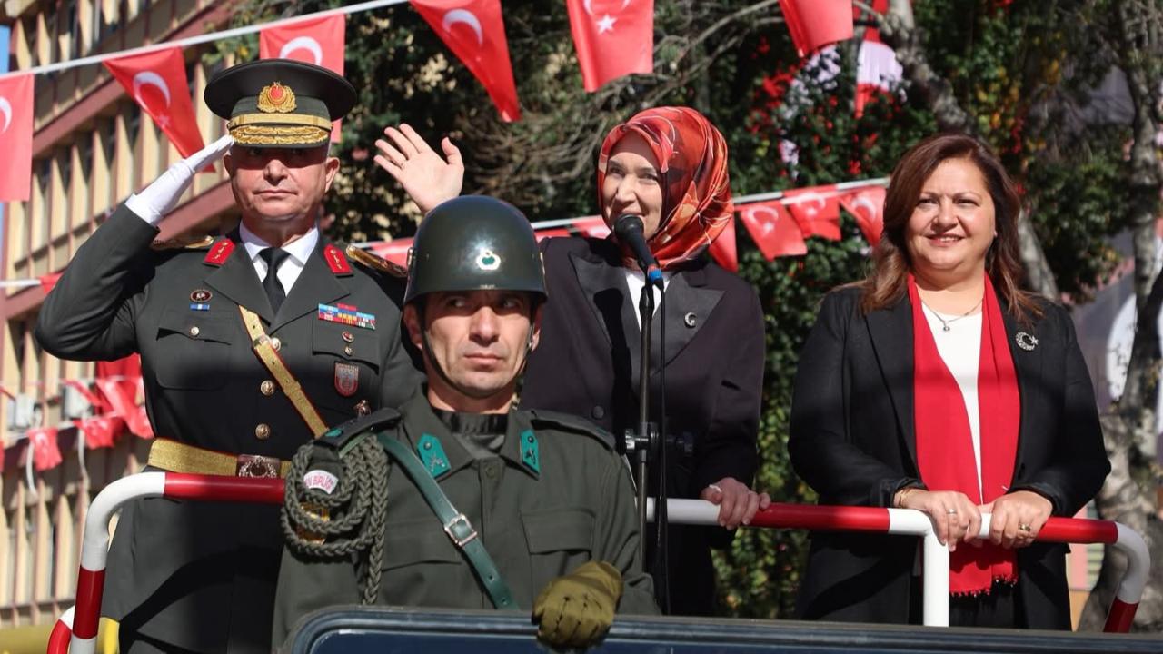 Afyonkarahisar'da 29 Ekim'i Böyle Kutladılar
