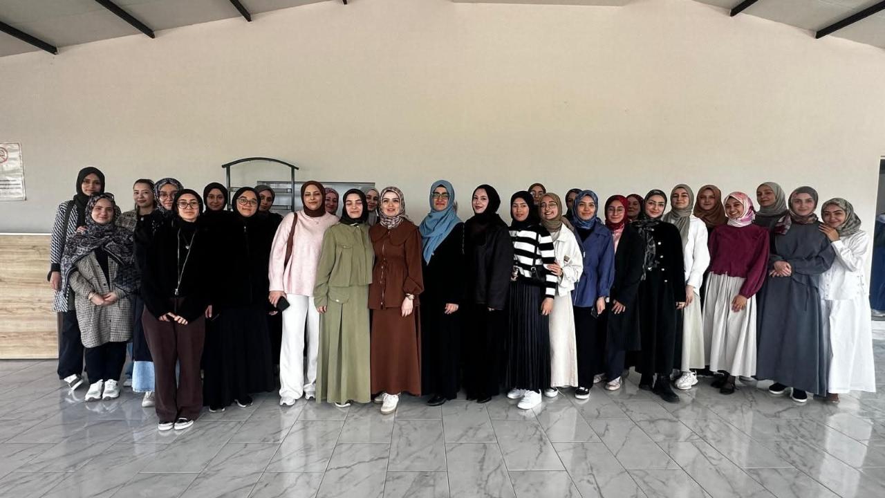 Afyonkarahisar'da Sağlık Bilimleri Öğrencileriyle Kahvaltı Buluşması