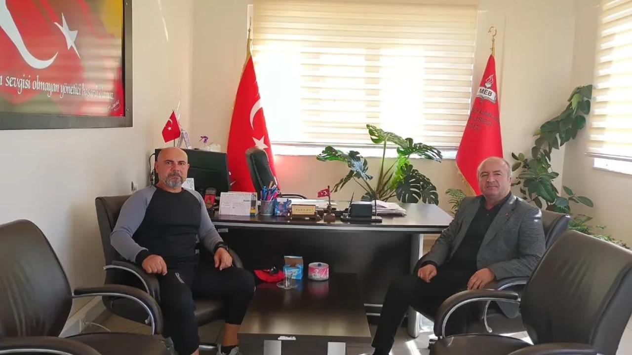 Bolvadin'de İki Karahan Buluştu Bolvadin'i Doğaya Çıkartacaklarmış