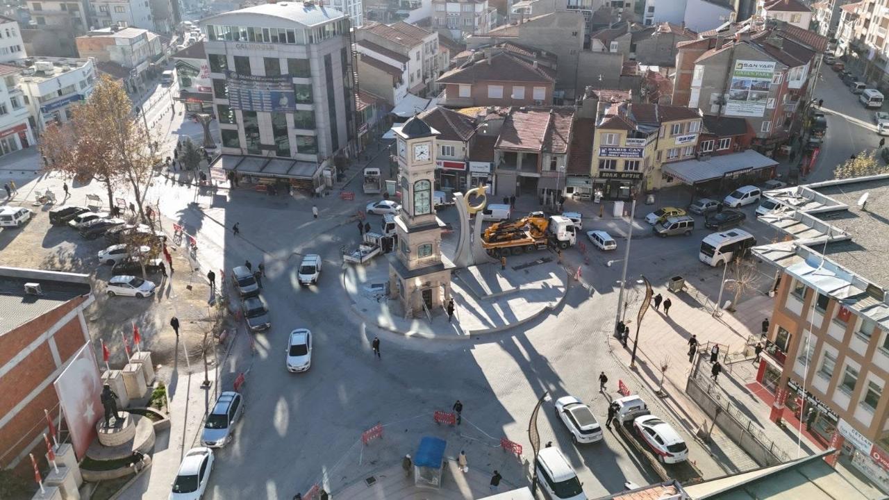 Emirdağ’a İl Ayarında Cumhuriyet Meydanı Geliyor