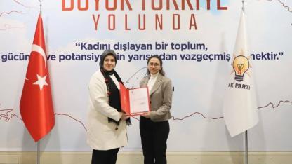 AK Parti’de Sultandağı Kadın Kolları Başkanlığı’na Derya Kunt Atandı