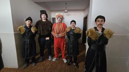 Afyon’da Öğrenciler Aytmatov’u Sahneye Taşıdı