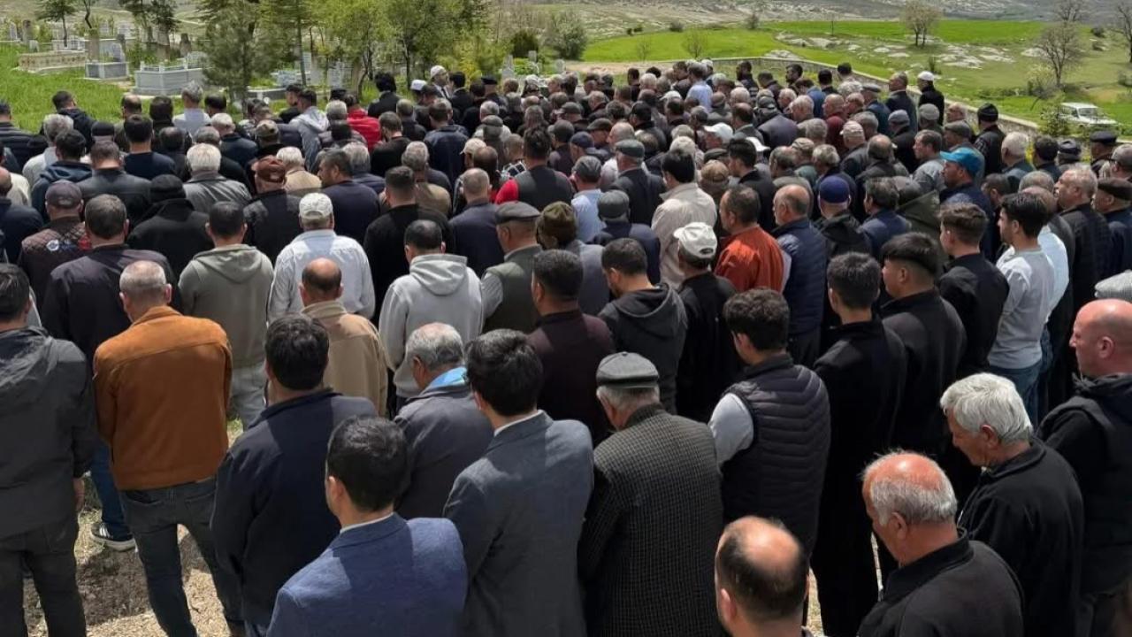 Bayat’ta Din Görevlisinin Acılı Günü Kaymakam Akdağ’dan Destek