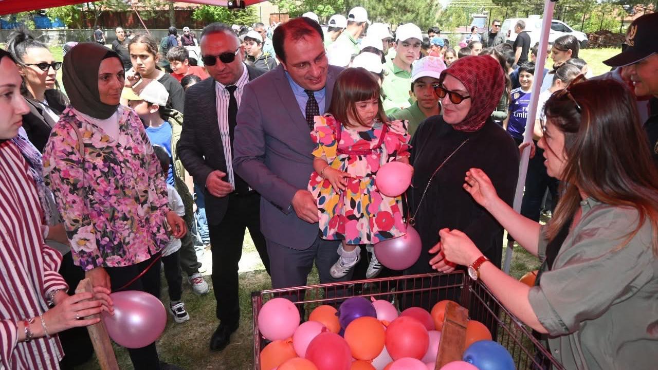 Çay’da “Yeşilçay Engelsiz Yarınlar” Programı Düzenlendi