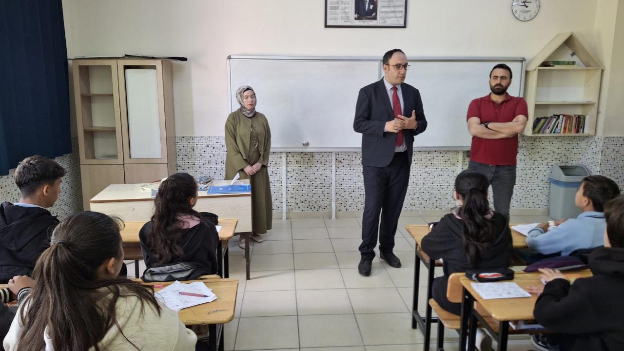 Çobanlar’da LGS Mesaisi Öğrencilere Moral Öğretmenlere Yol Haritası