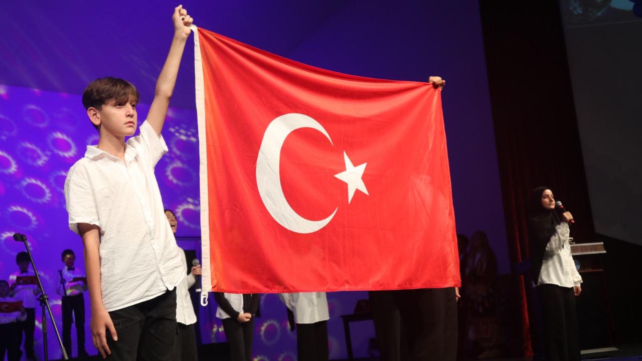 Afyon’da İmam Hatip Sevdası Kongre Merkezini Doldurdu