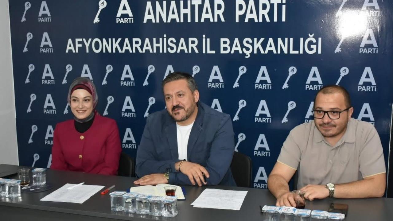 Anahtar Parti Afyonkarahisar’da Yürütme Kurulu Toplantısı Yapıldı