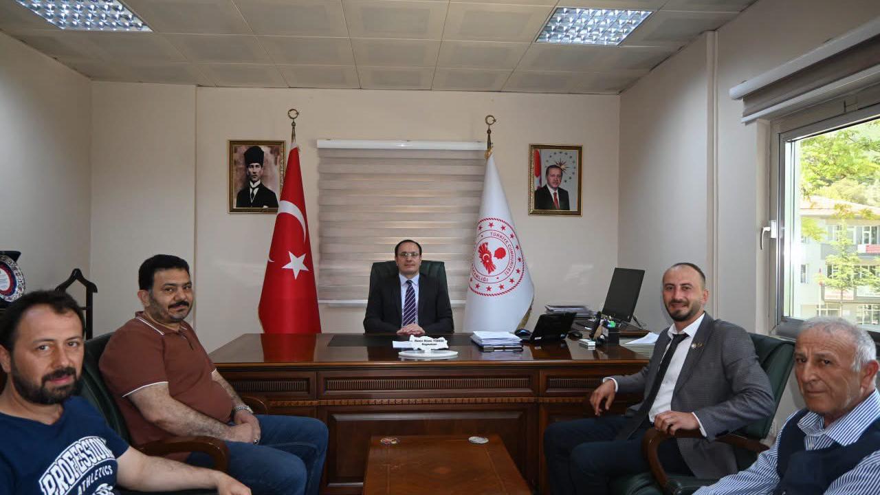 Anahtar Parti Çay İlçe Teşkilatından Kaymakam Türker’e Nezaket Ziyareti