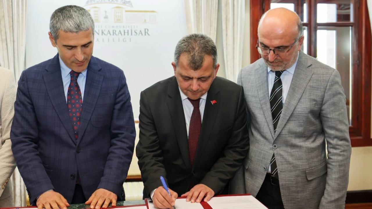 Başkan Koyuncu: Çocuklarımızın Geleceğine Yapılan Her Yatırım, Emirdağ’ın Geleceğine Yapılan Yatırımdır