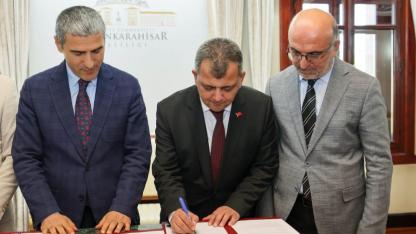 Başkan Koyuncu: Çocuklarımızın Geleceğine Yapılan Her Yatırım, Emirdağ’ın Geleceğine Yapılan Yatırımdır