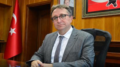 Bolvadin’in Mutlu Günü: Hemşehrisi Dr. Ahmet Naci Helvacı Kaymakamlık Görevinde Yükselmeye Devam Ediyor