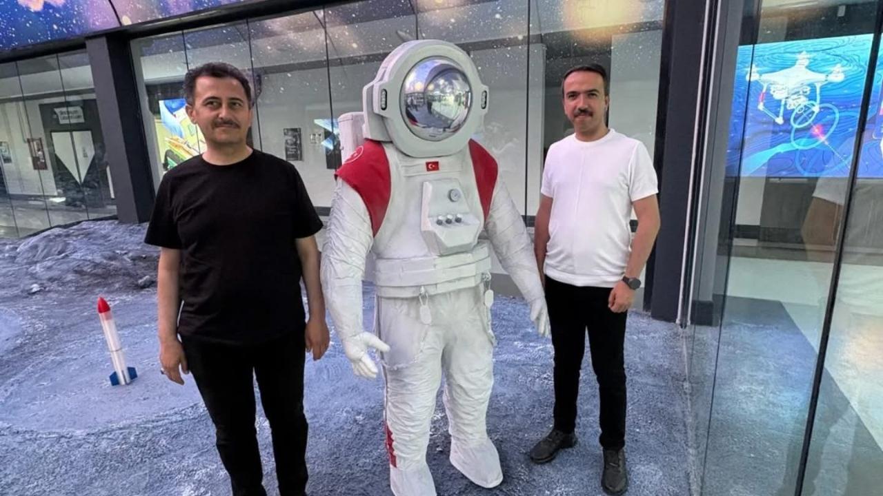 Bolvadinli Eğitim Yöneticileri Ankara’da Başarılı Eğitim Modellerini İnceledi