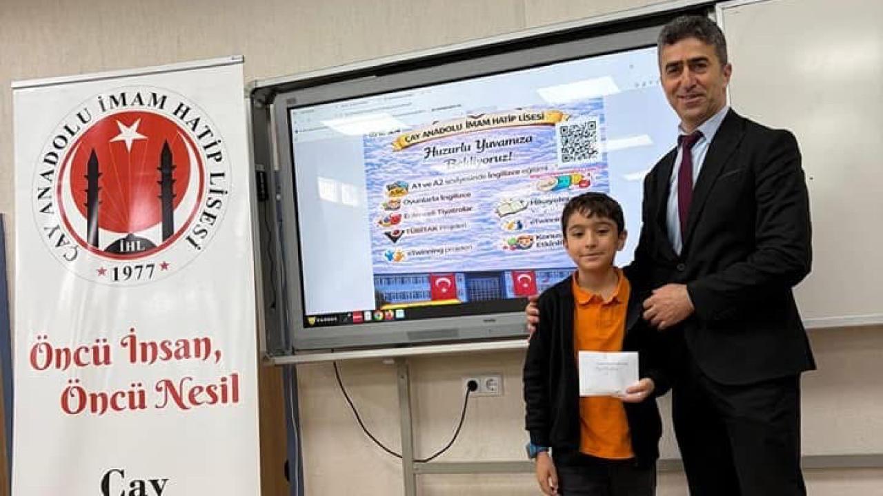 Çay’da Dereceye Giren Öğrenciler Ödüllendirildi