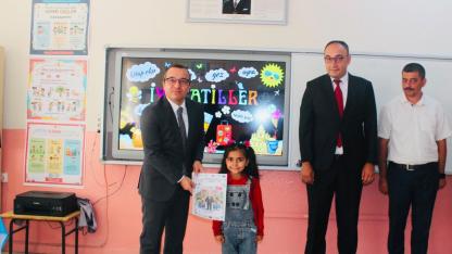 Çobanlar’da Karne Heyecanı Öğrenciler Tatile Uğurlandı