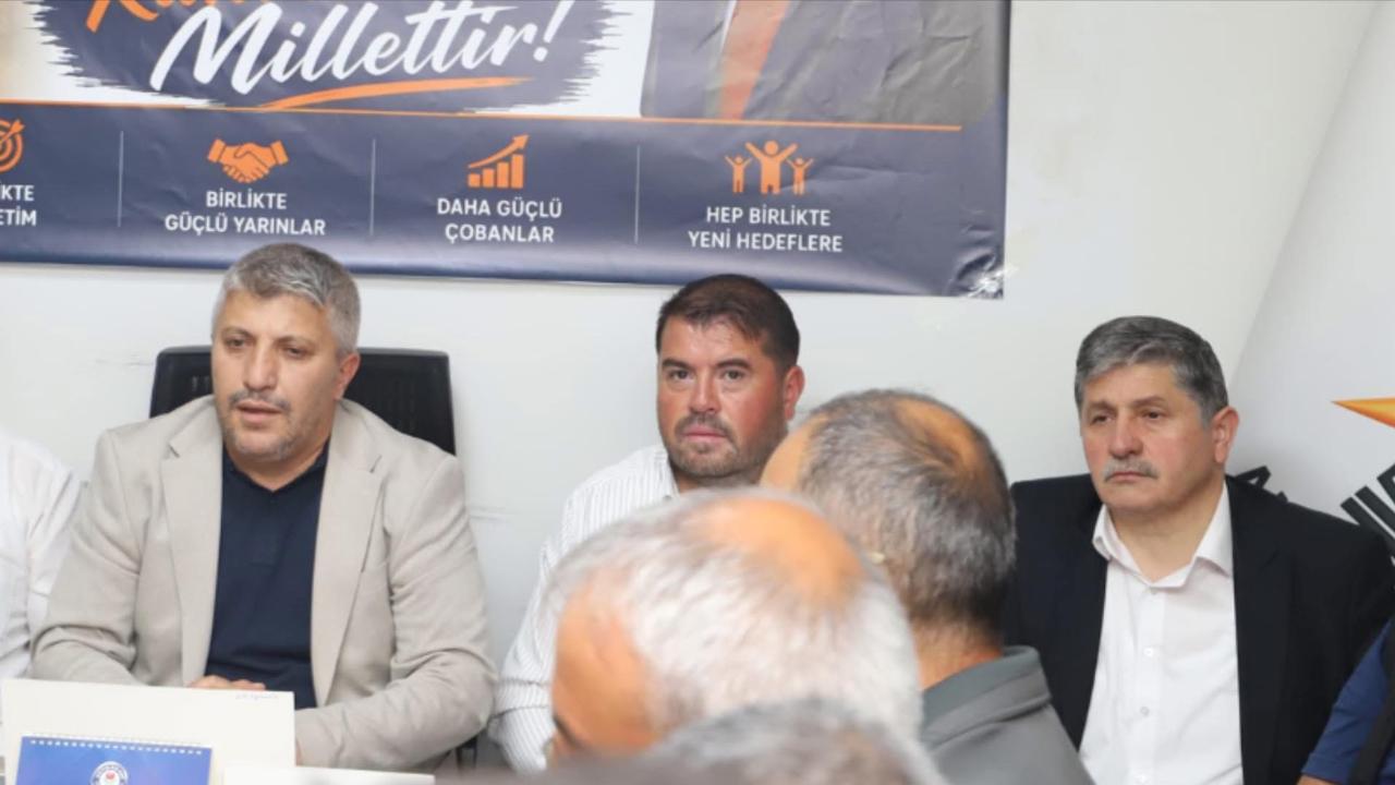 Çobanlar’da Mahalle ve Köy Başkanları Toplantısı Gerçekleştirildi