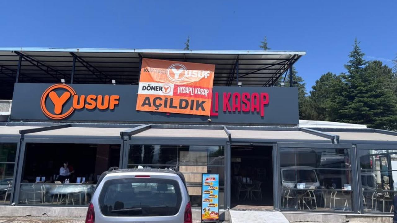 Dişli Kasabasında Köfteci Yusuf Açıldı
