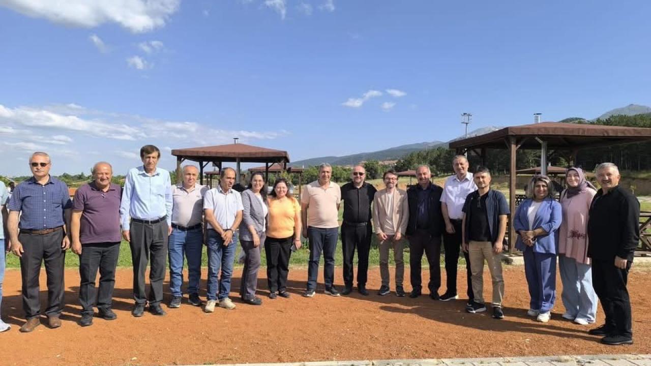 Eğitim Bir-Sen’in Geleneksel Kardeşlik Buluşması Sultandağı’nda Gerçekleştirildi