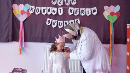 Emirdağ’da Manevi Gurur: Minik Azra Kur’an Okumaya Başladı