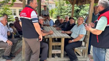 İl Müdürü Talimatı Vermişti Afyon’da Çiftçiler Dinleniyor