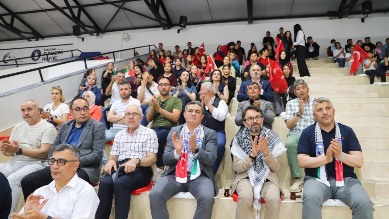 Mazlum Coğrafyanın Çığlığı Çobanlar’da Karşılık Buldu