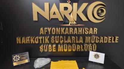 Afyon’da Aracı Durdurdular 3 Şüpheliyi Tutukladılar