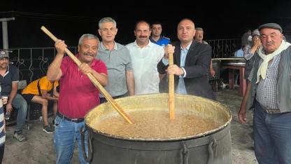 Çay’da Aşure Kazanı Kardeşlik İçin Kaynadı