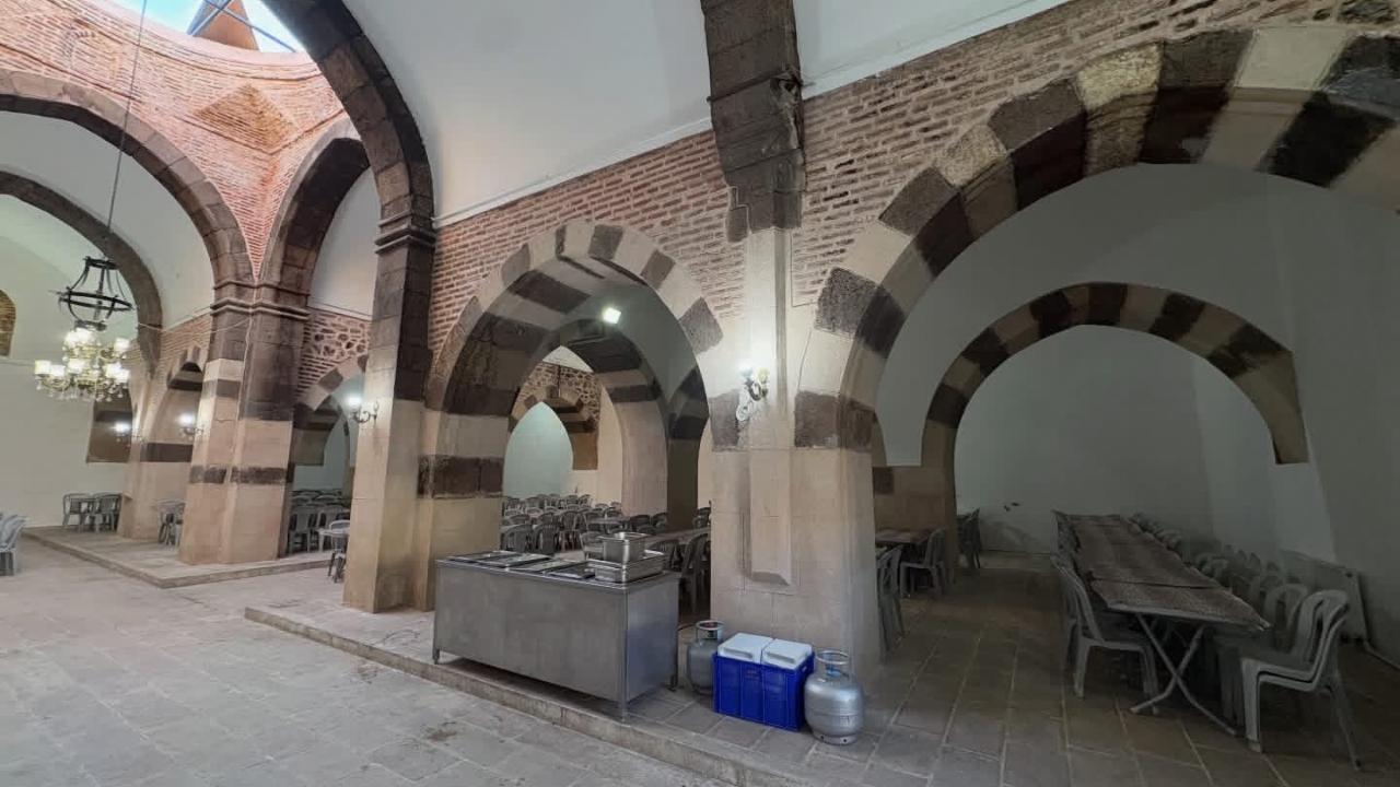 Çay’da Taşhan Çay Bahçesi Açıldı
