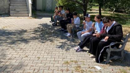 Çay’da Yaz Kur’an Kursu Öğrencilerine Toros Dondurma’dan Tatlı Jest
