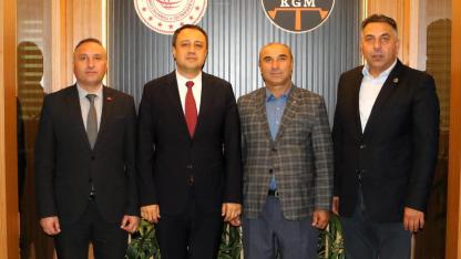 Kantartopu, Çay’ın Yol Yatırımlarını Takibe Aldı