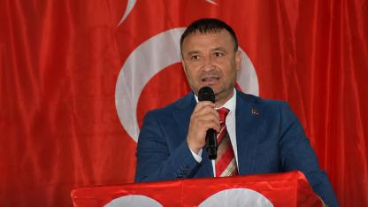 MHP’li Kahveci’den Sert Mesaj: “Makam İçin Renk Değiştirenler İtibar Kazanamaz”