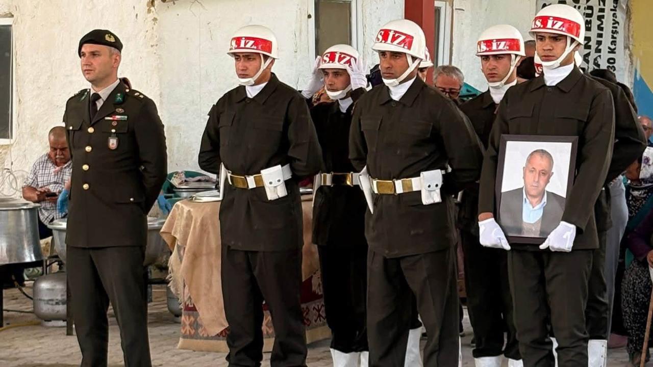 Şuhut’ta Kıbrıs Gazisi Hüseyin Aytekin, Askeri Törenle Son Yolculuğuna Uğurlandı